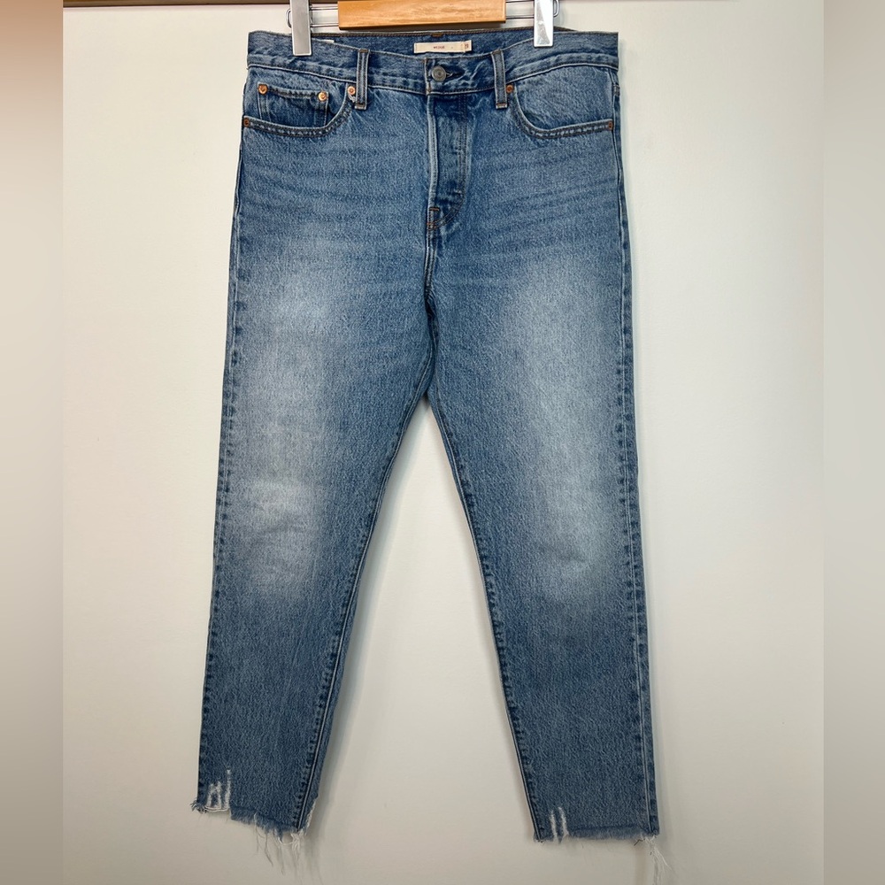 Levi's Wedgie Icon
